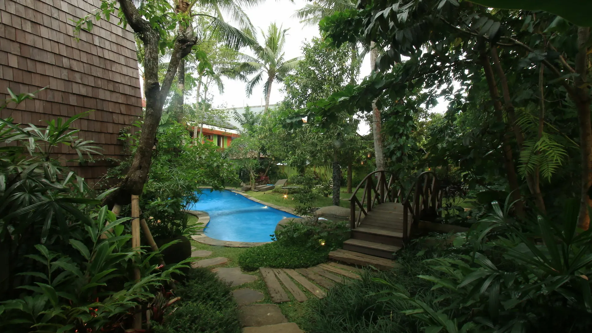 Green Bird Villa - Chse Certified Ubud
